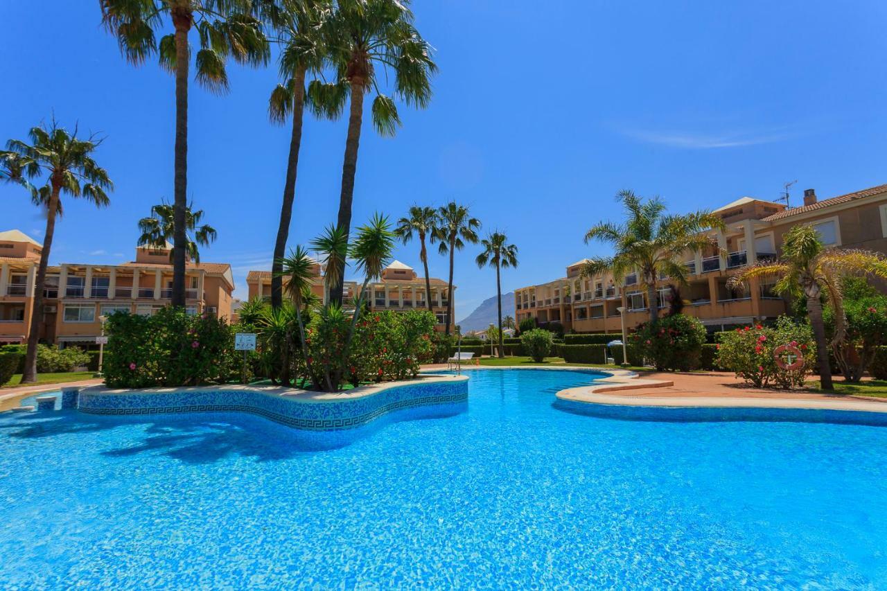 Apartamento Playa Con Piscina Y Terraza En Urbanizacion De Lujo Denia Kültér fotó