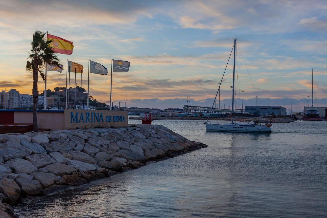 Apartamento Playa Con Piscina Y Terraza En Urbanizacion De Lujo Denia Kültér fotó